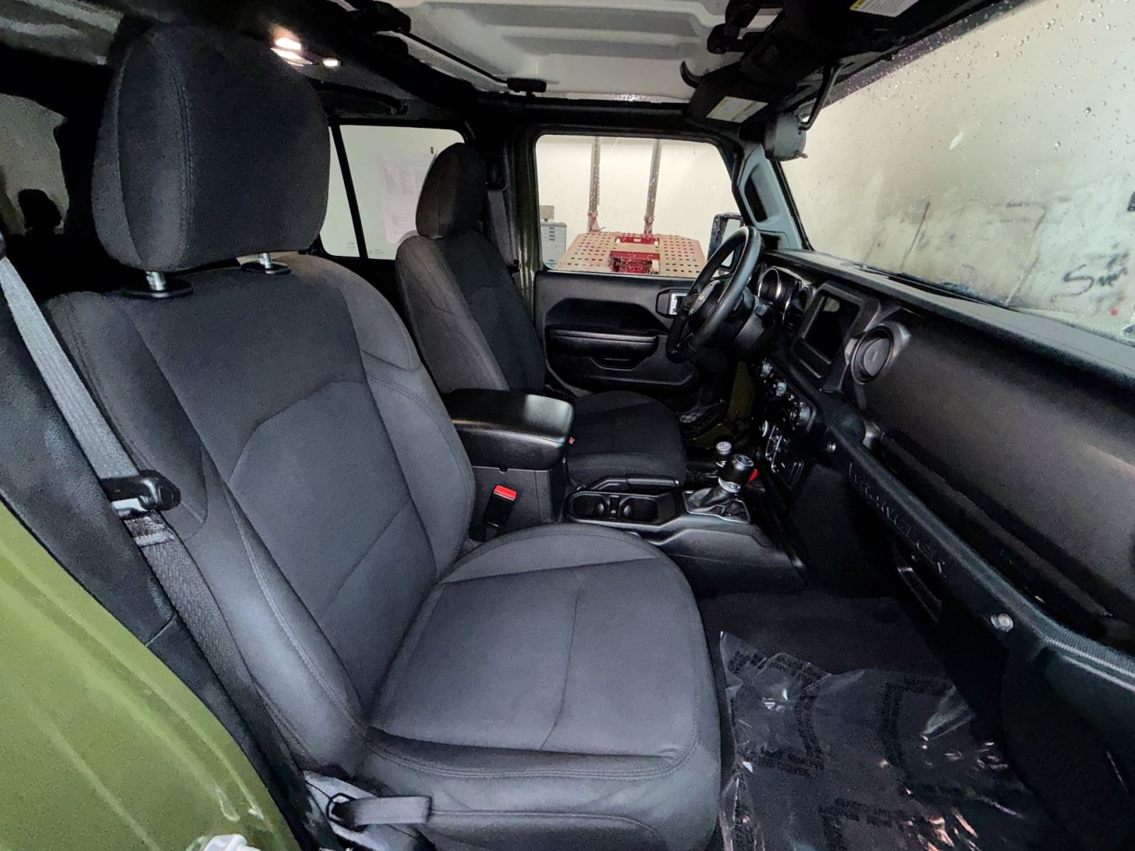 Used 2023 Jeep Wrangler Unlimited Sport AWD/4WD image 25