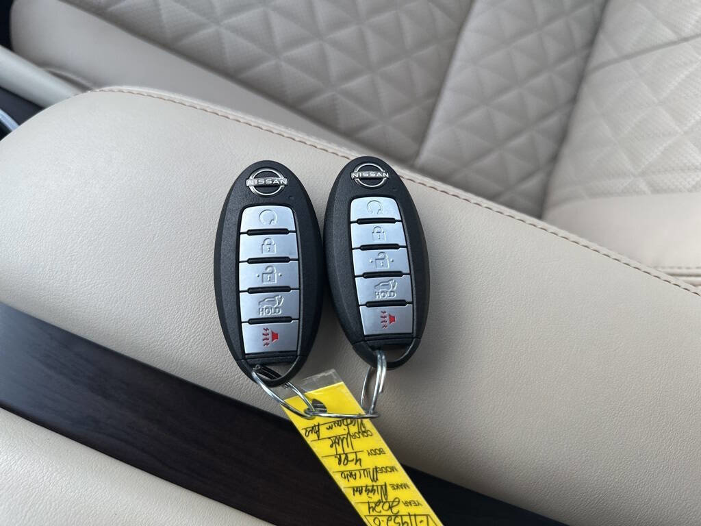 Used 2024 Nissan Murano Platinum w/ Cargo Package image 42