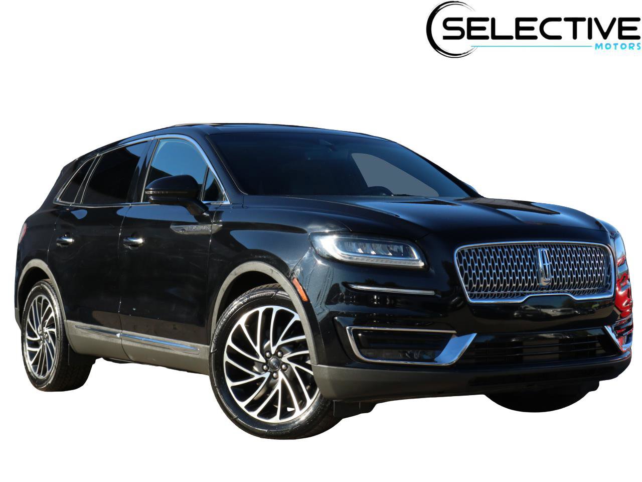 Used 2019 Lincoln Nautilus Reserve image 1
