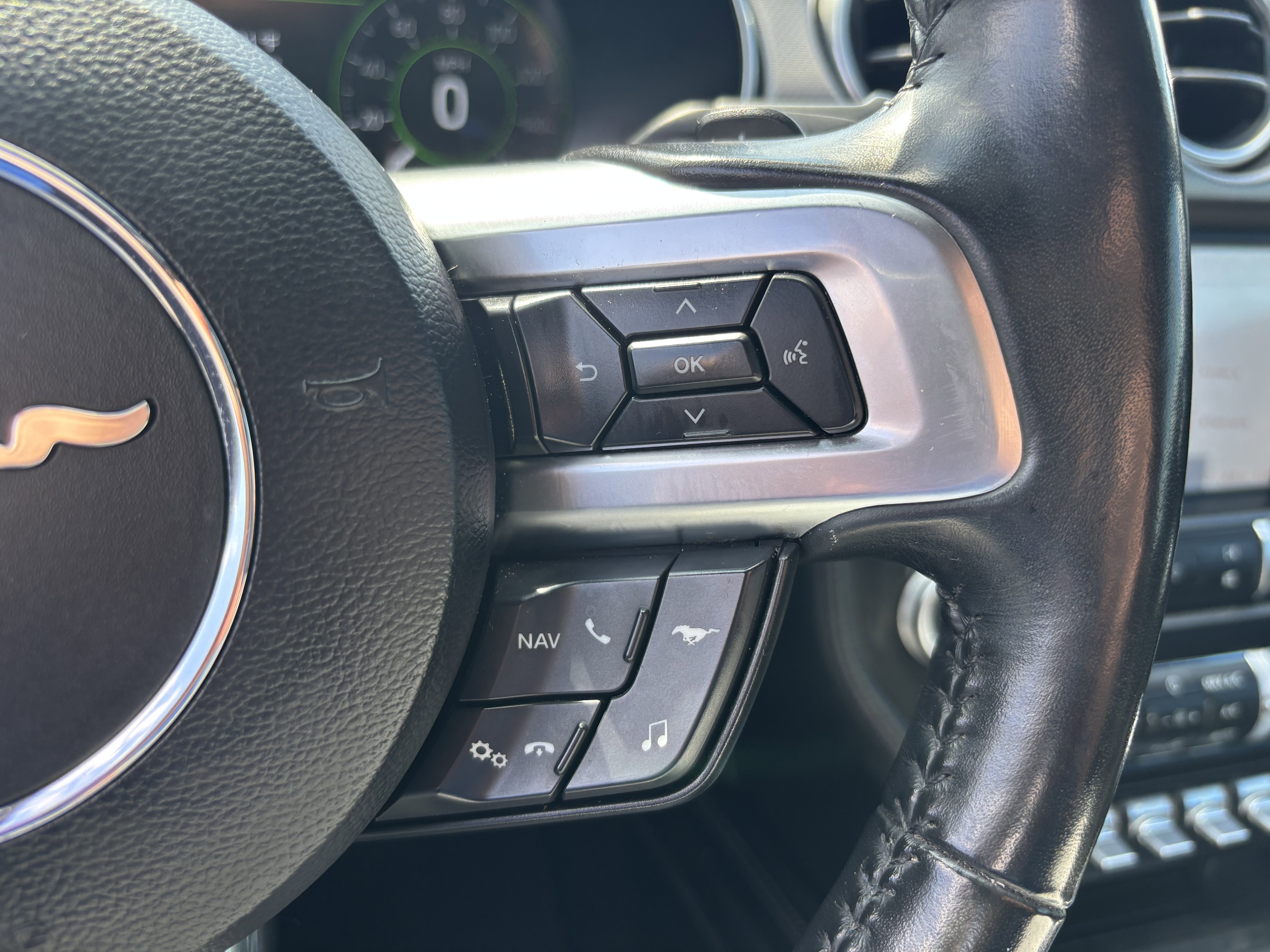 Used 2019 Ford Mustang GT Premium w/ Equipment Group 401A RWD image 19