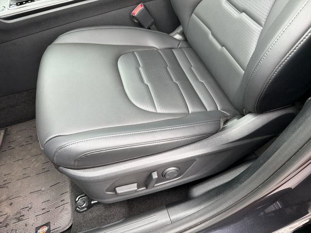 Certified 2026 Kia Sportage SX FWD image 21