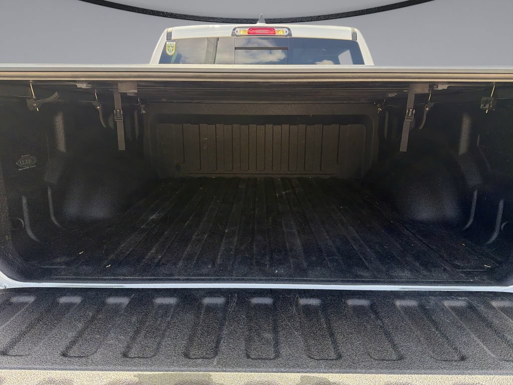 Used 2025 RAM 1500 Laramie w/ Sport Appearance Package AWD/4WD image 13