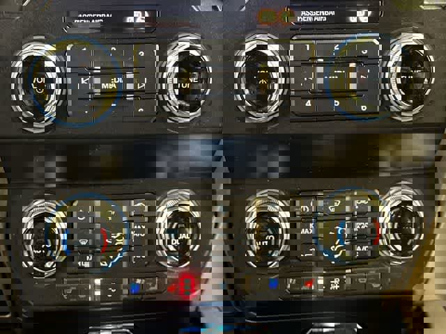 Used 2020 Ford F450 Platinum w/ FX4 Off-Road Package image 15