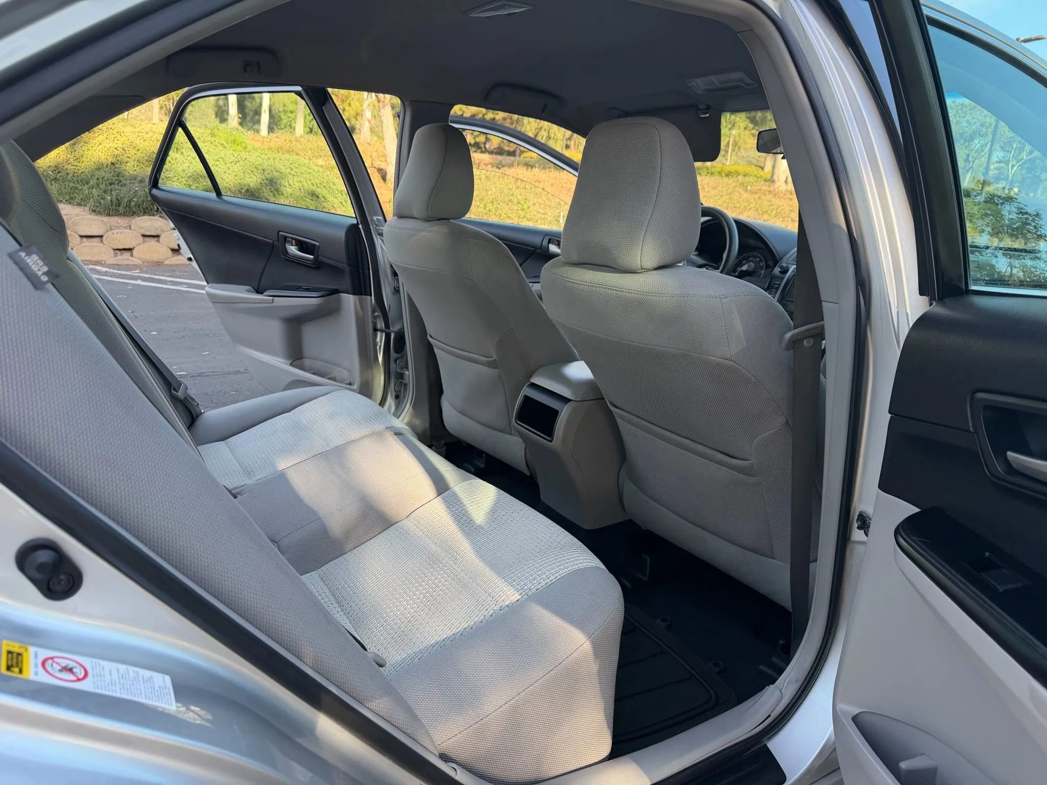 Used 2013 Toyota Camry LE image 17