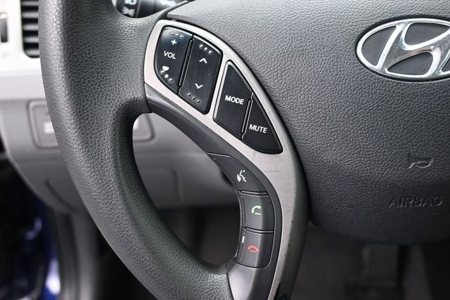 Used 2013 Hyundai Elantra GLS w/ Preferred Pkg FWD image 6