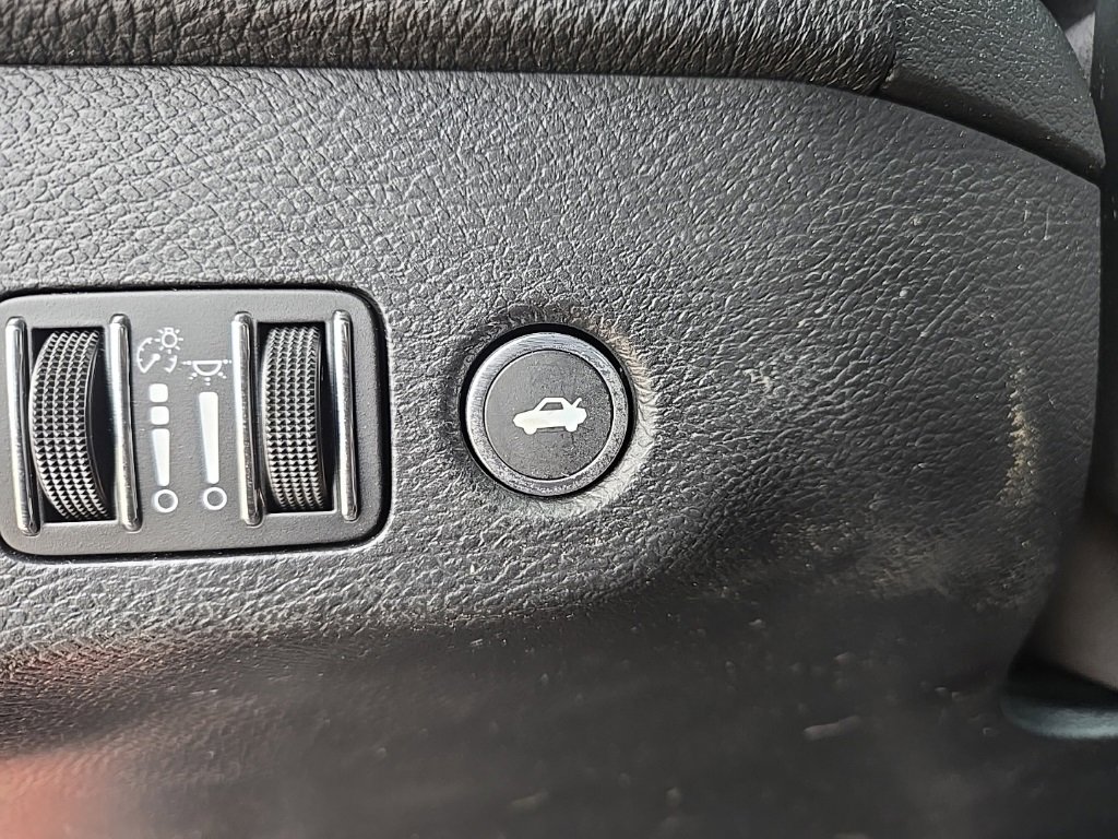 Used 2021 Dodge Challenger SXT w/ Blacktop Package image 38