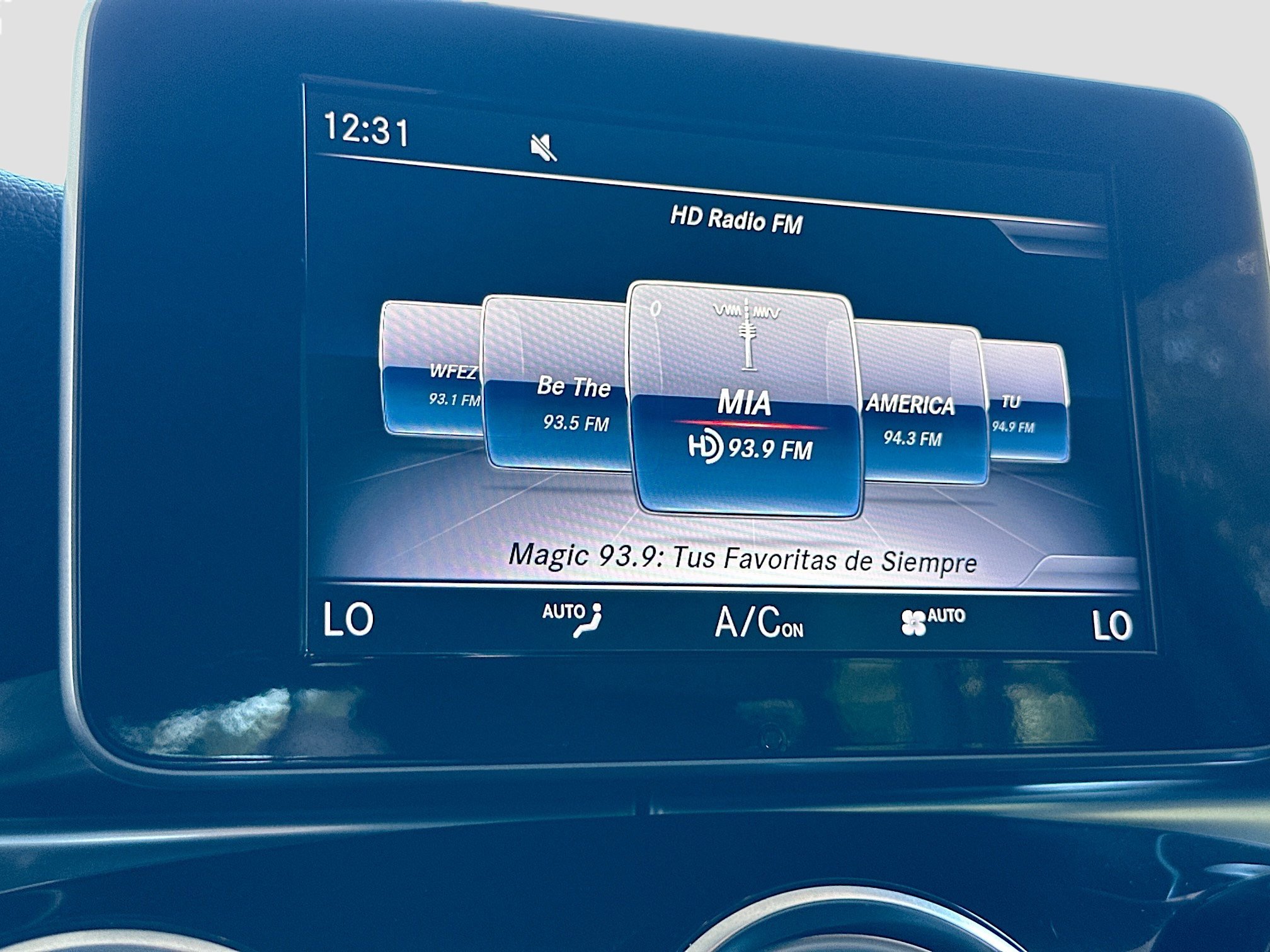 Used 2018 Mercedes-Benz GLC 300 4MATIC Coupe image 14