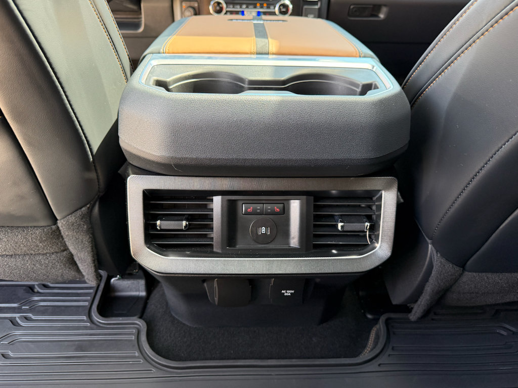Used 2024 Ford F350 Platinum AWD/4WD image 31