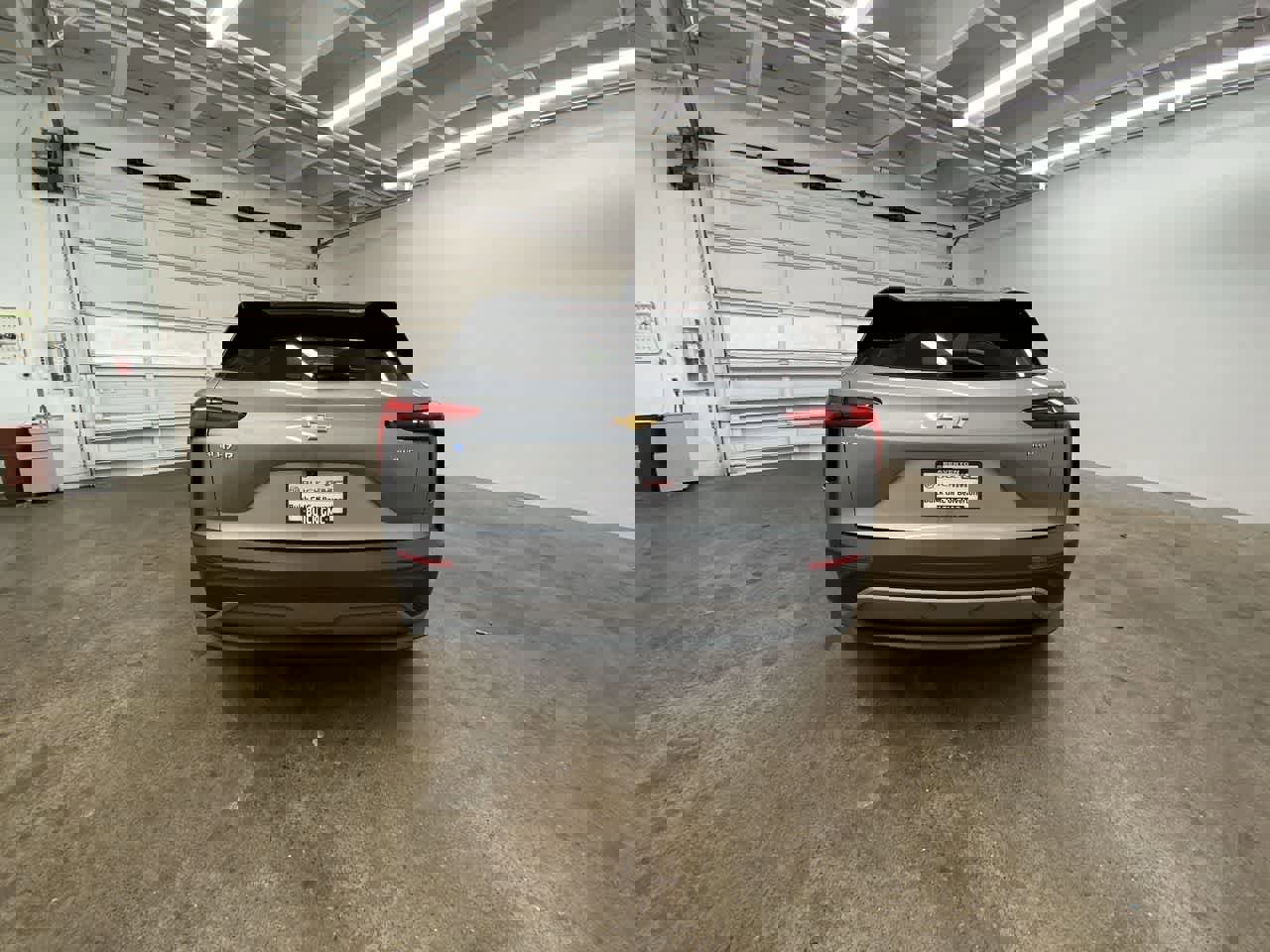 Used 2024 Chevrolet Blazer EV LT AWD/4WD image 5