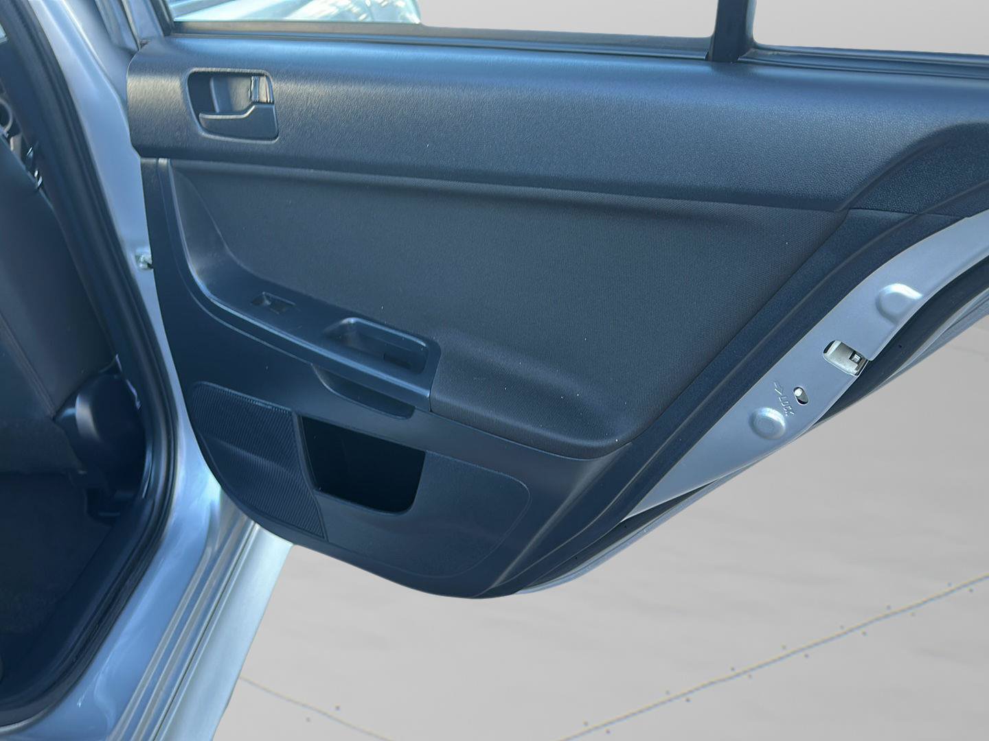 Used 2010 Mitsubishi Lancer ES FWD image 16