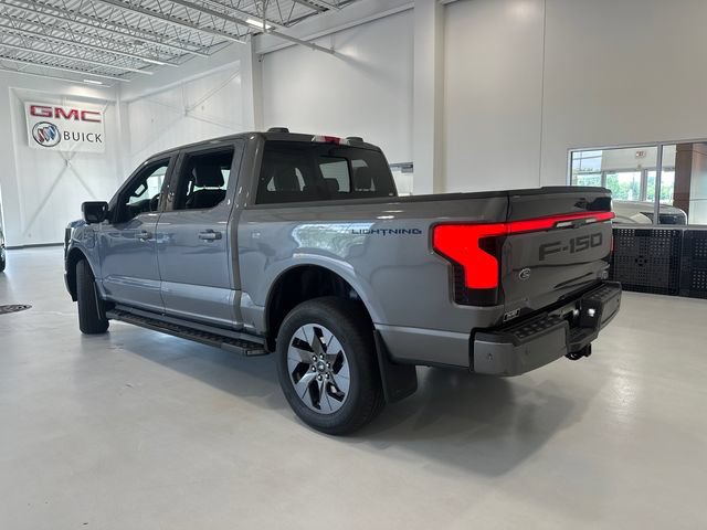 Used 2022 Ford F150 Lightning Lariat AWD/4WD image 7