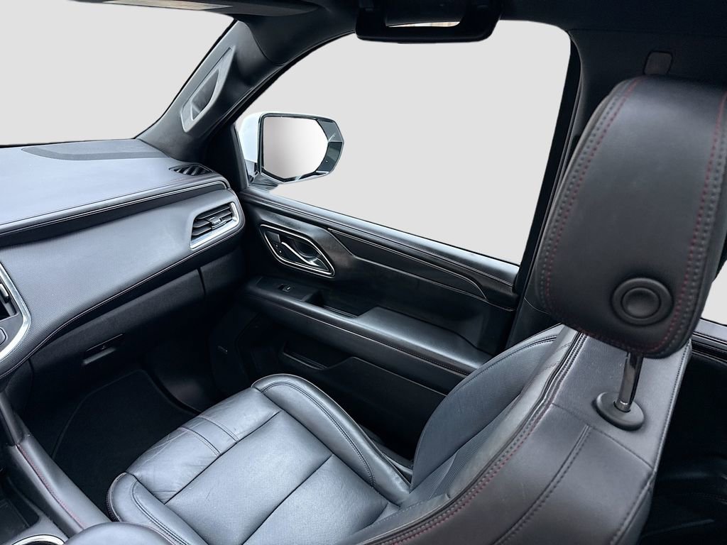 Used 2021 Chevrolet Tahoe RST w/ Luxury Package image 24