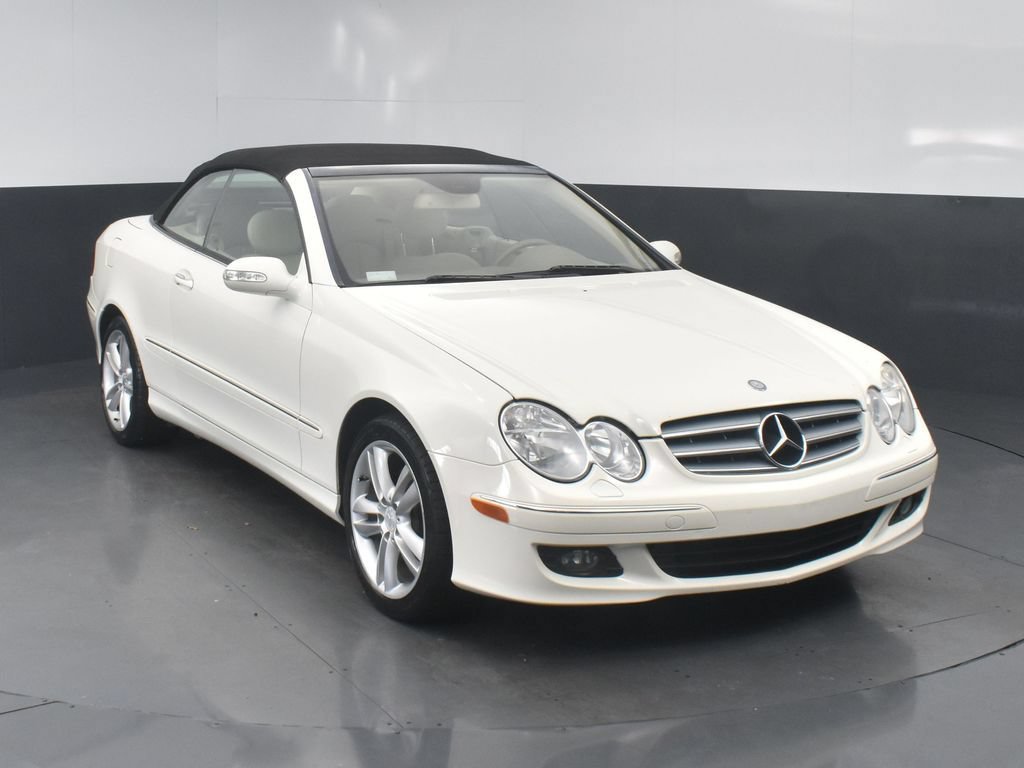 Used 2008 Mercedes-Benz CLK 350 Cabriolet image 2