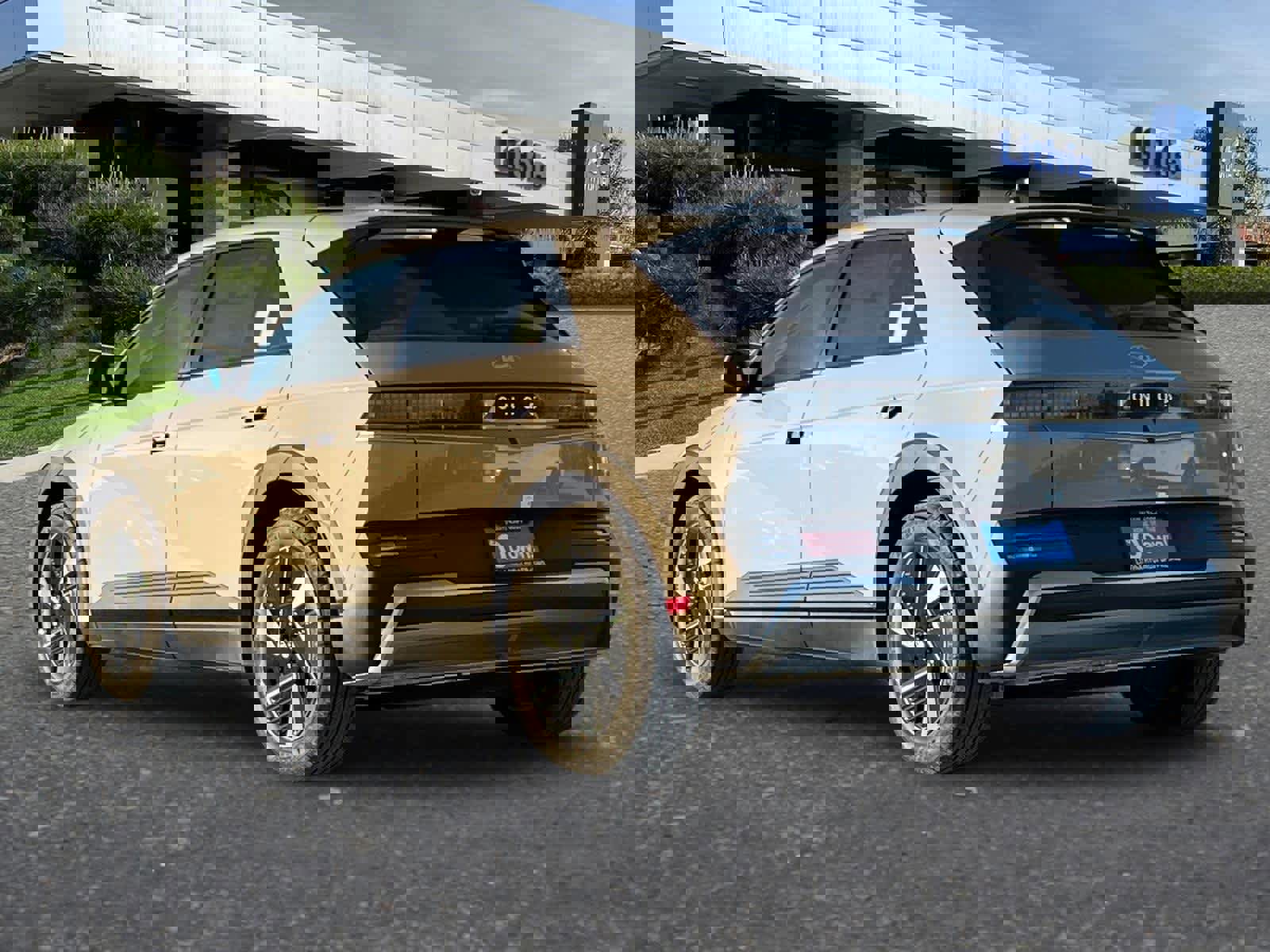 New 2026 Hyundai Ioniq 5 SE image 6