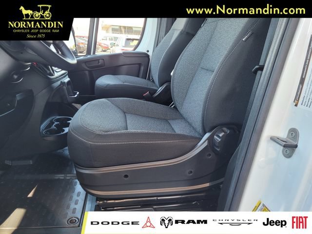 Used 2025 RAM ProMaster 2500 w/ U-Haul Equipment Group FWD image 16