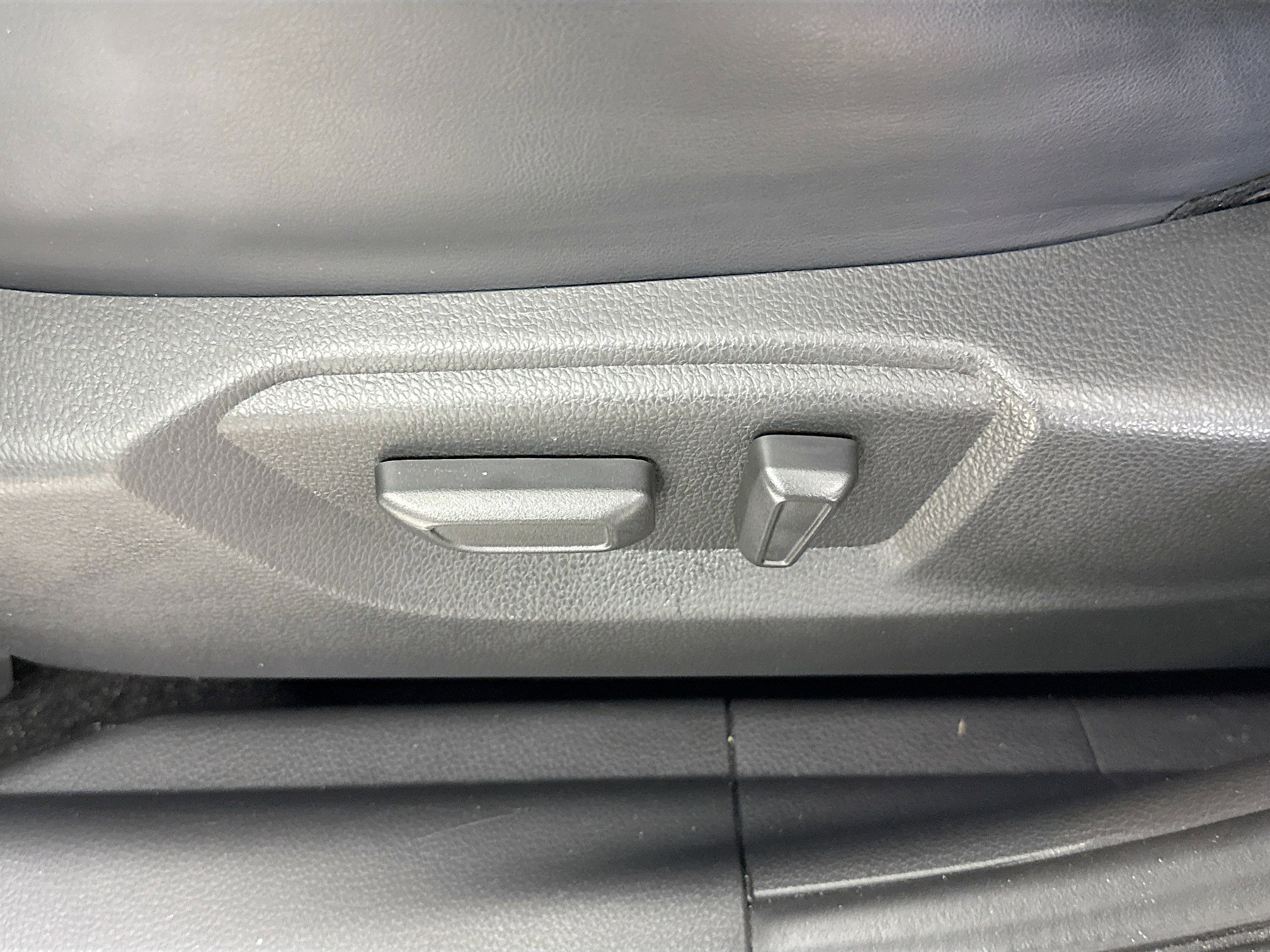 Used 2025 Mitsubishi Eclipse Cross SE image 24