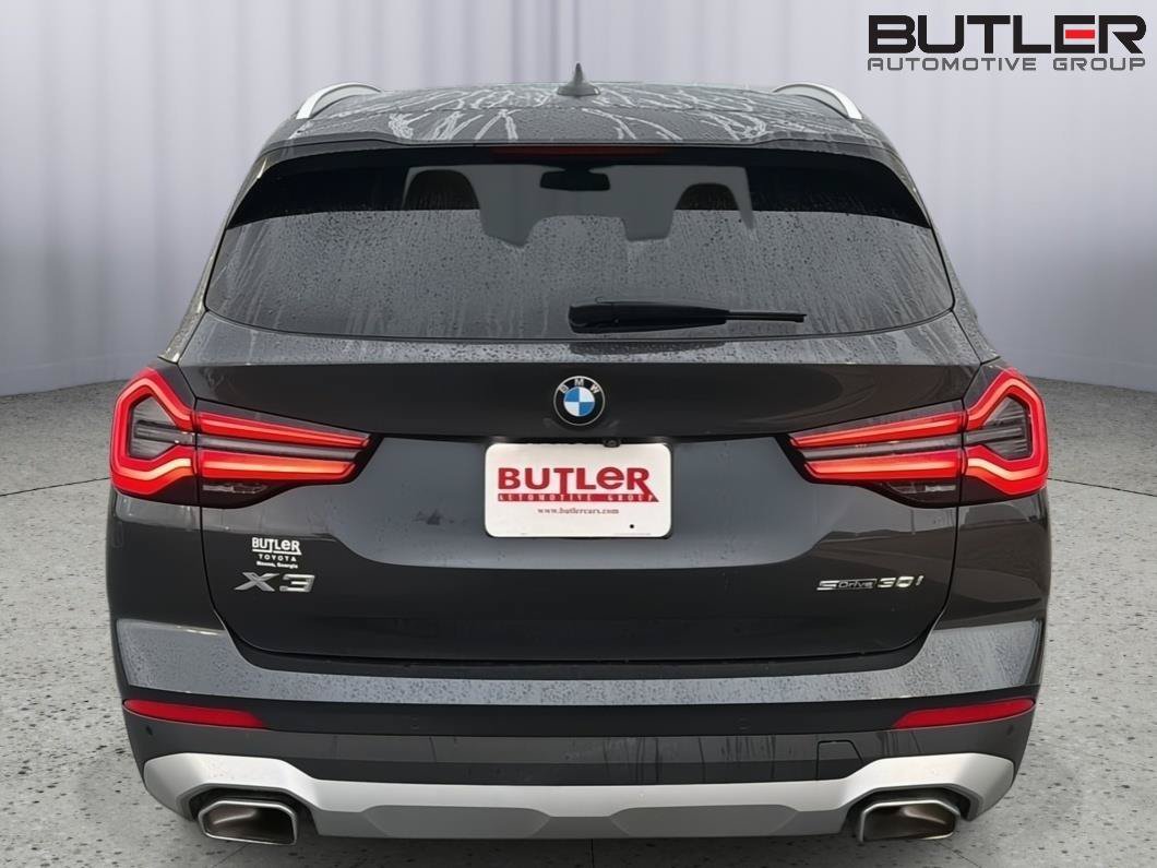 Used 2023 BMW X3 sDrive30i w/ Convenience Package RWD image 5
