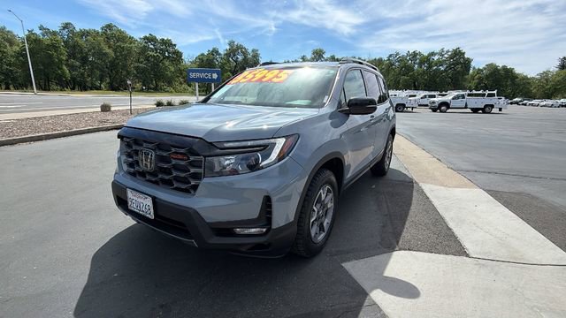 Used 2023 Honda Passport TrailSport image 1