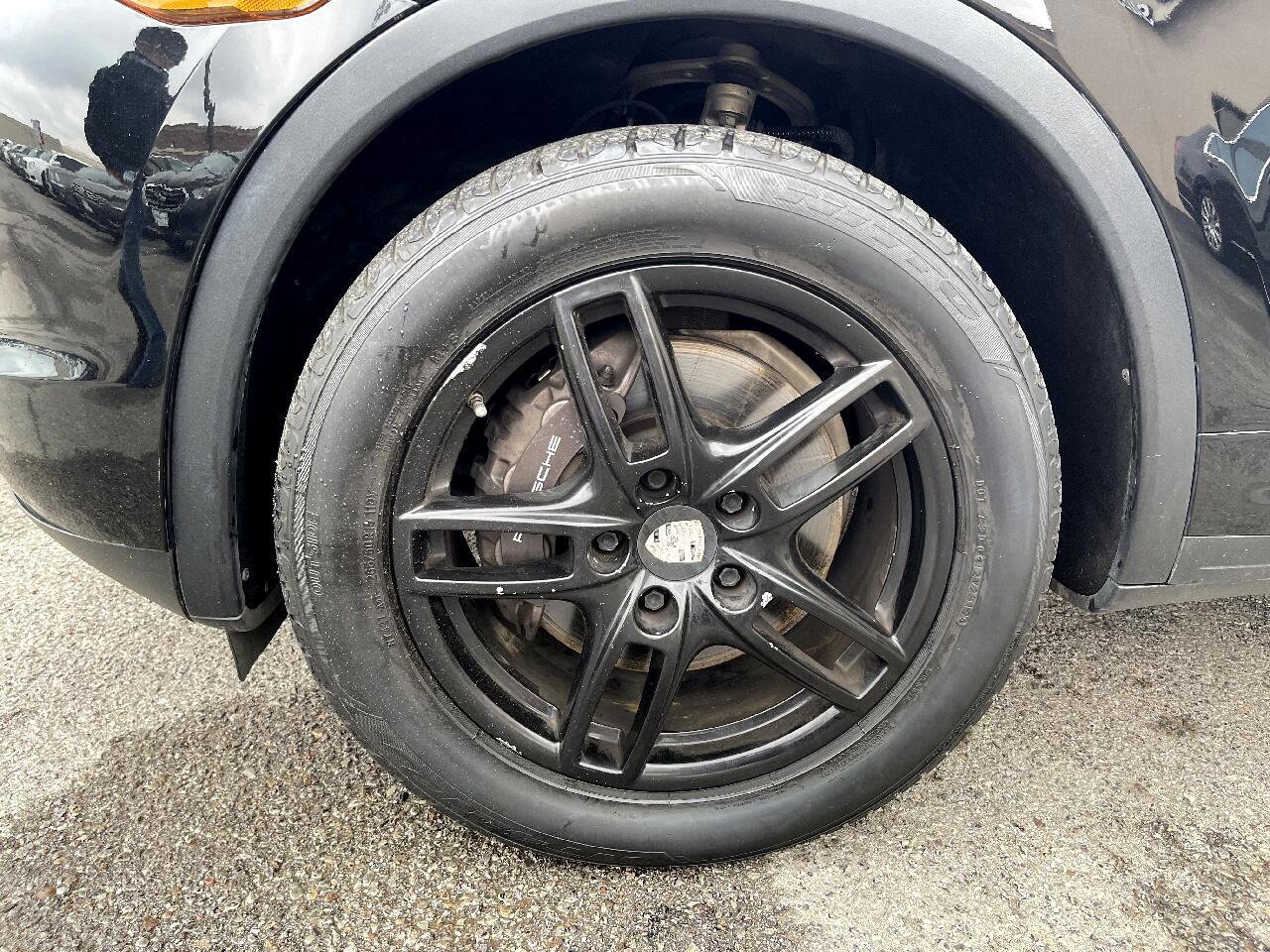 Used 2014 Porsche Cayenne Base image 25