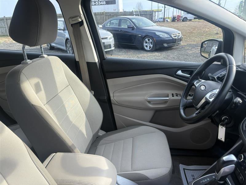 Used 2013 Ford C-MAX SE image 21