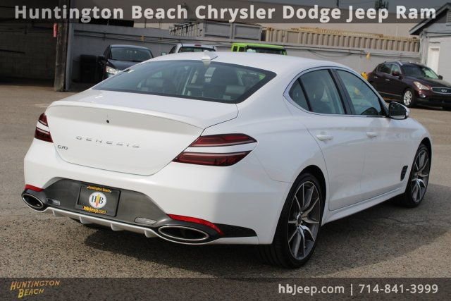 Used 2025 Genesis G70 2.5T image 5
