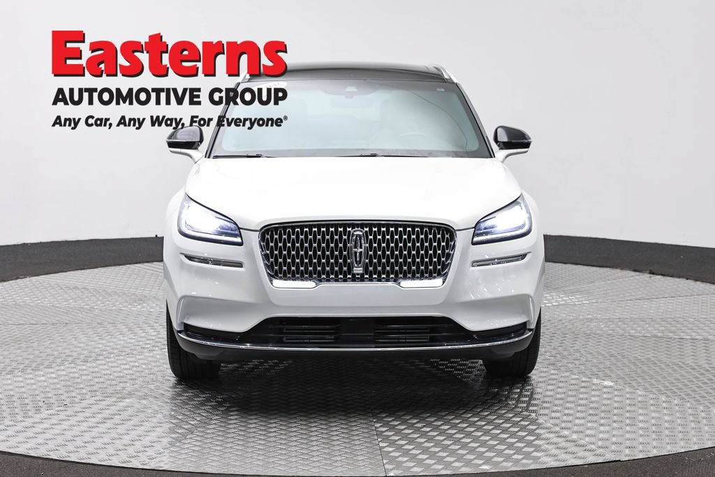 Used 2022 Lincoln Corsair Reserve w/ Elements Package AWD/4WD image 2