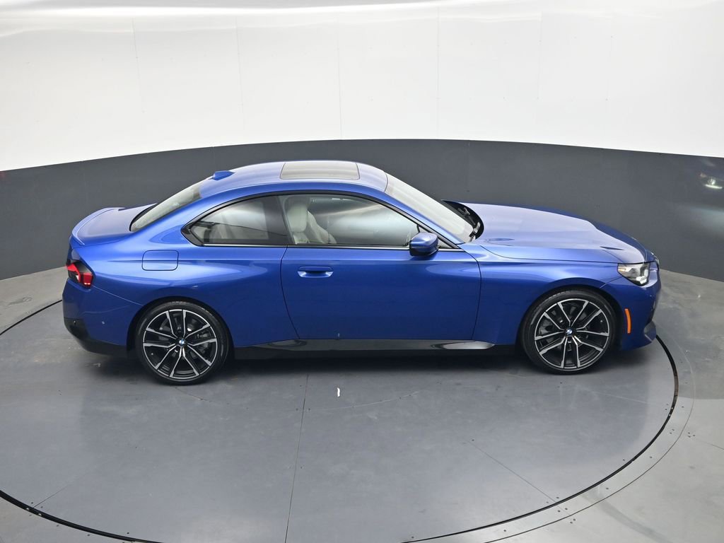 Used 2024 BMW 230i Coupe w/ M Sport Package image 27