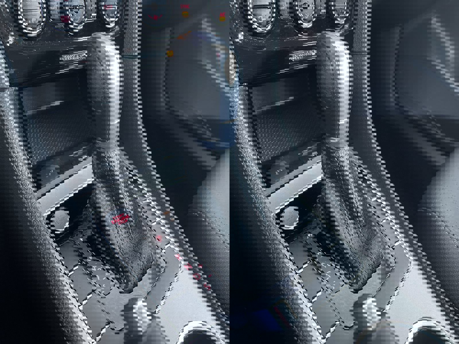 Used 2020 Volkswagen Passat 2.0T R-Line image 20