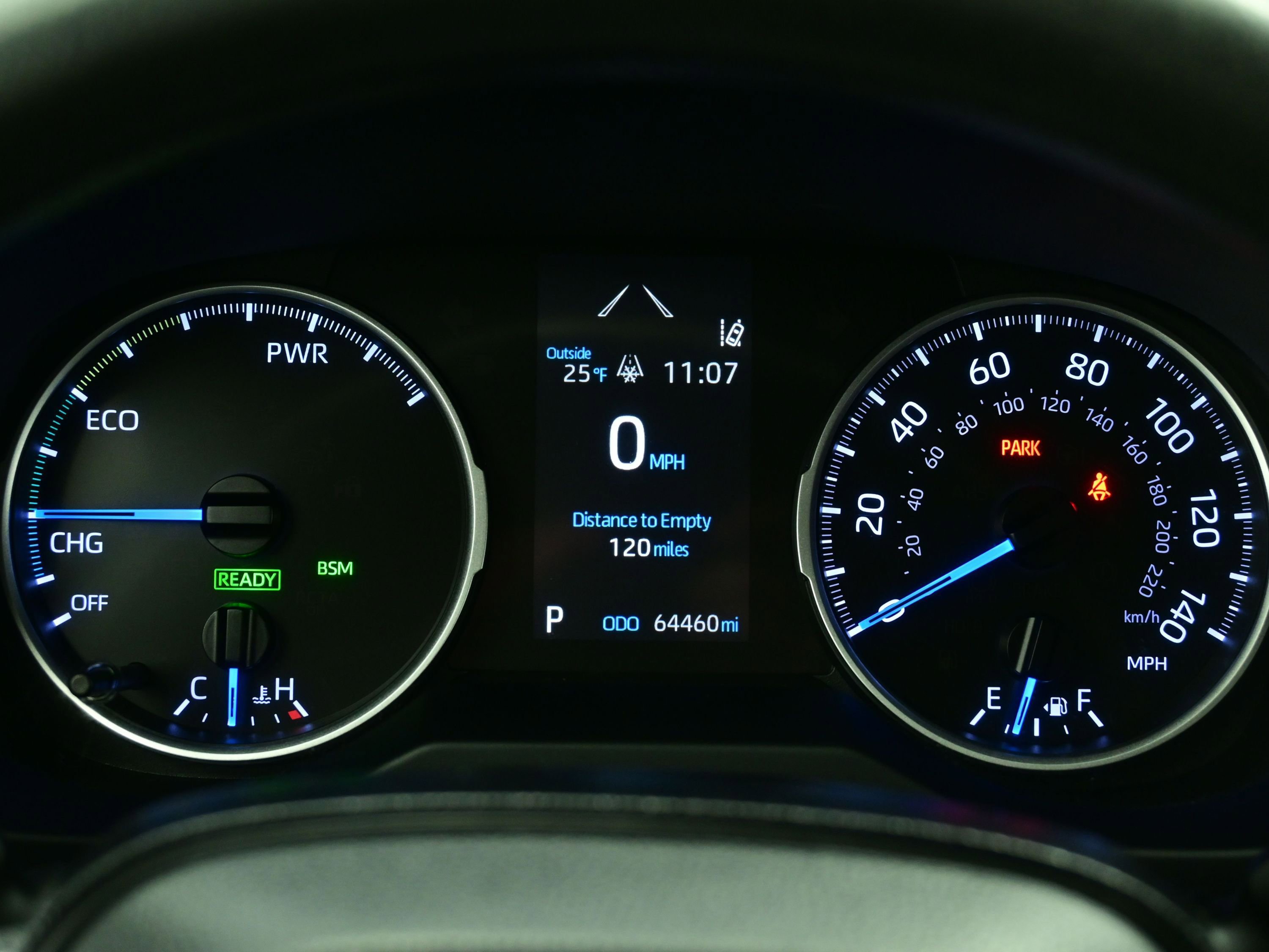 Used 2019 Toyota RAV4 XLE w/ Carpet Mat Package image 24