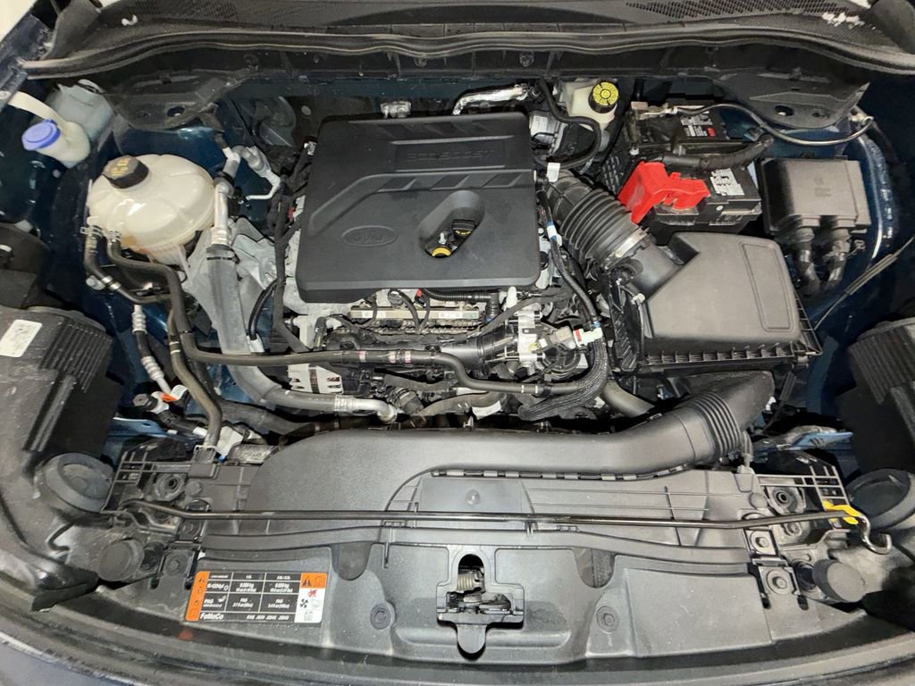 Used 2020 Ford Escape SEL image 18