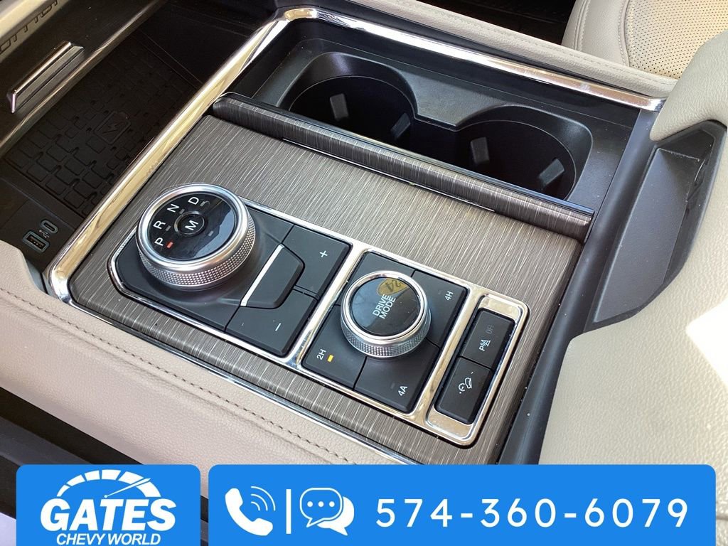 Used 2024 Ford Expedition Limited AWD/4WD image 35