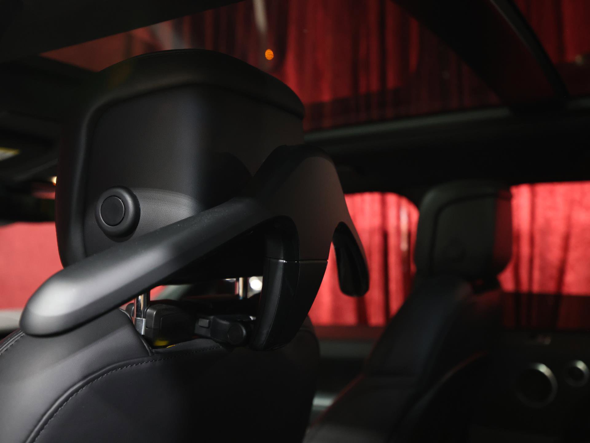 Used 2019 Land Rover Range Rover Sport HST image 31