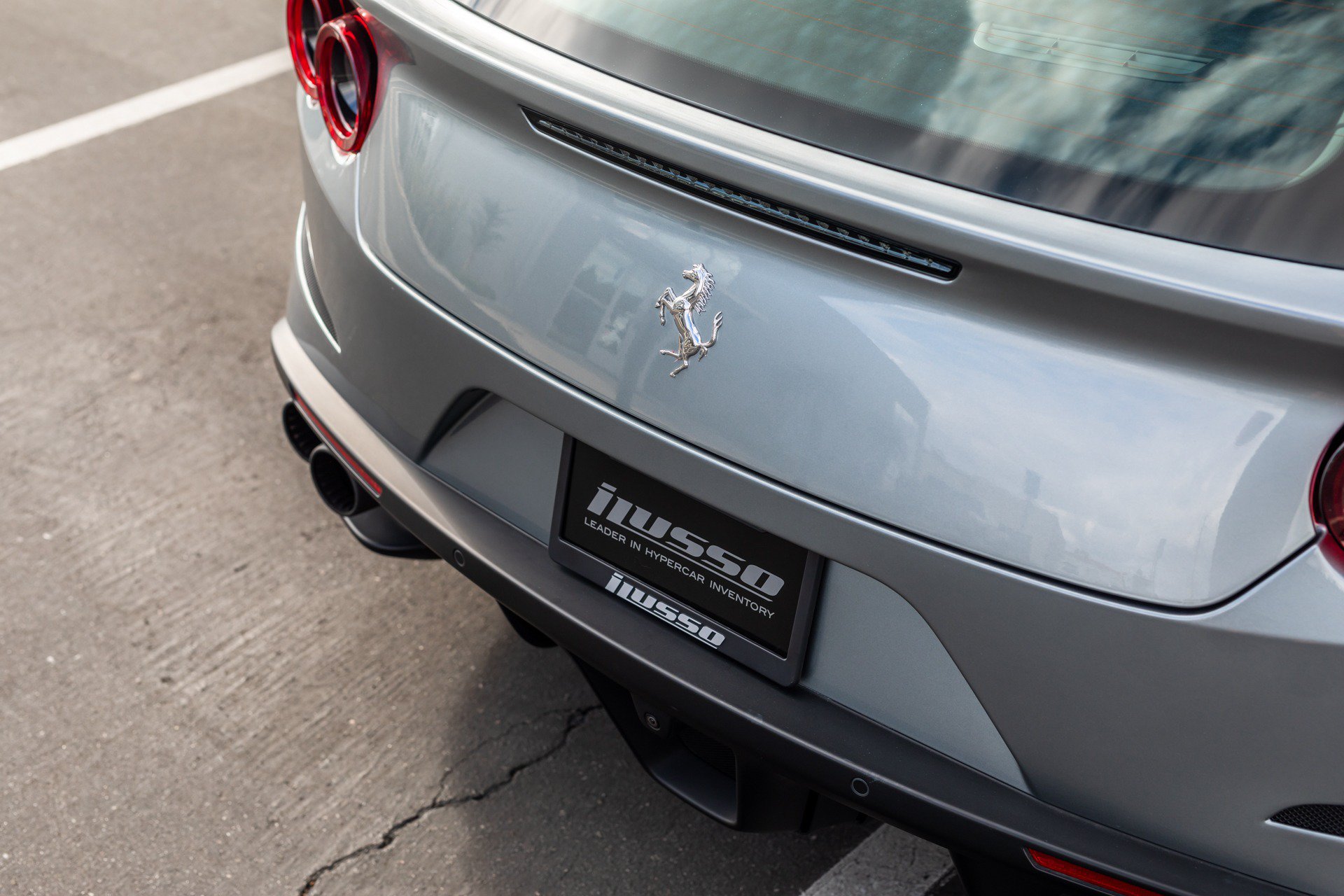 Used 2018 Ferrari GTC4Lusso T RWD image 30