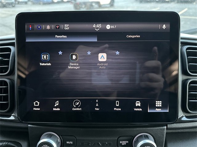 Used 2025 RAM ProMaster 2500 w/ Premium Convenience Group image 31