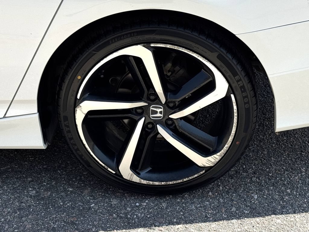 Used 2021 Honda Accord Sport Special Edition image 12