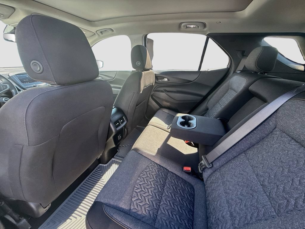 Used 2022 Chevrolet Equinox LT FWD image 23