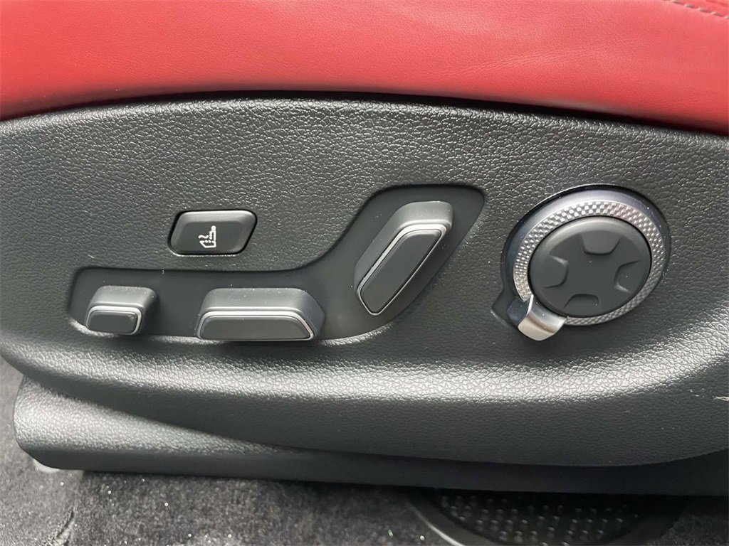 Certified 2024 Genesis GV70 3.5T Sport w/ Sport Advanced Package image 14