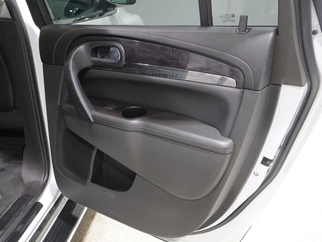 Used 2016 Buick Enclave Leather image 27