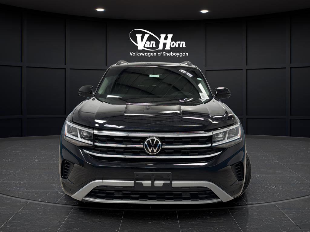 Used 2023 Volkswagen Atlas SE w/ Panoramic Sunroof Package FWD image 2