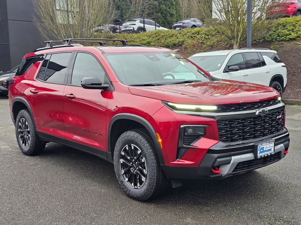 New 2026 Chevrolet Traverse Z71 w/ LPO, Floor Liner Package image 3