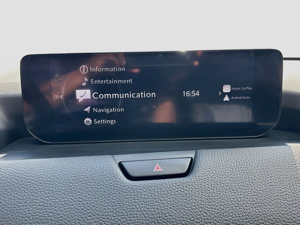 Certified 2024 MAZDA CX-90 Plug-In Hybrid w/ Premium Pkg AWD/4WD image 15