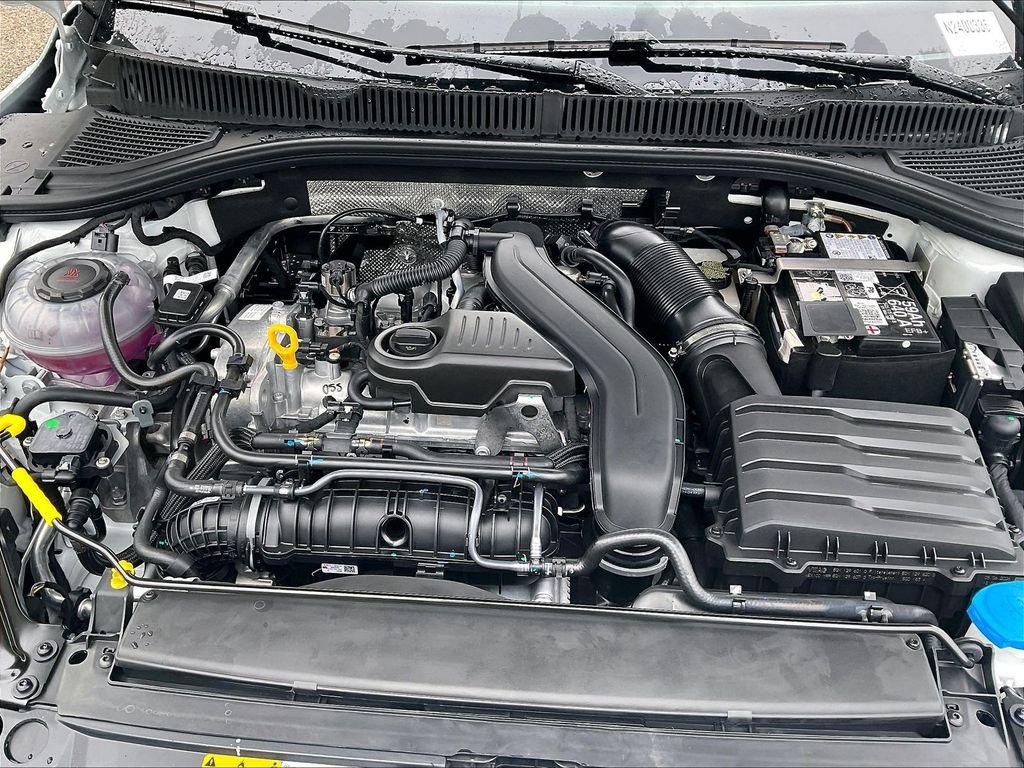 New 2026 Volkswagen Jetta SE FWD image 16