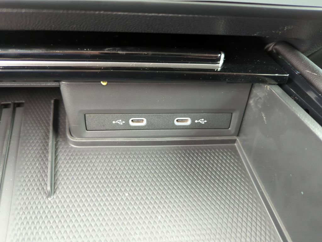 New 2026 Volkswagen Atlas Peak Edition image 29