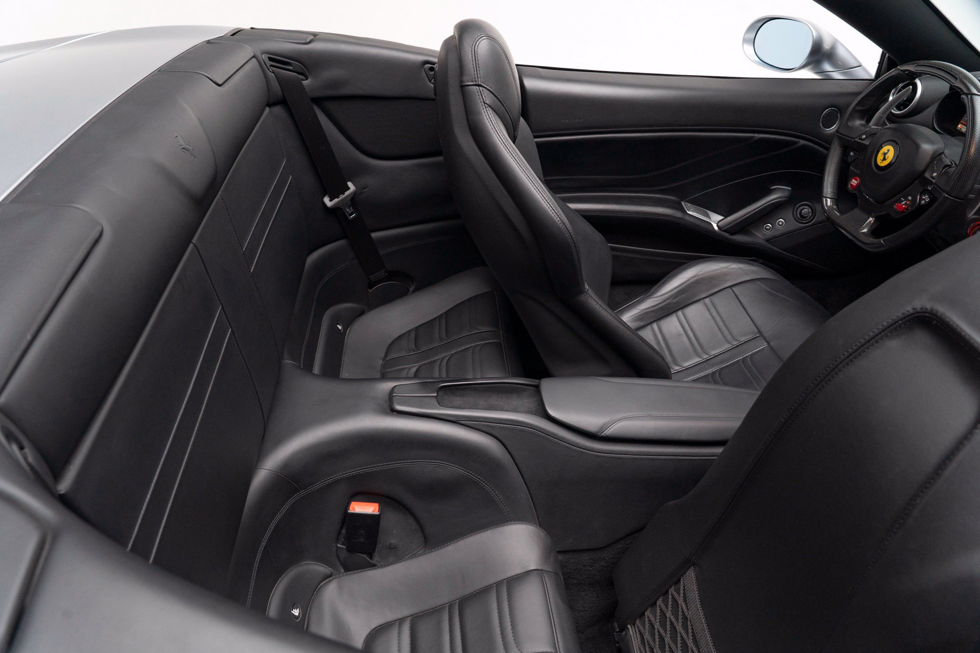 Used 2016 Ferrari California T RWD image 50