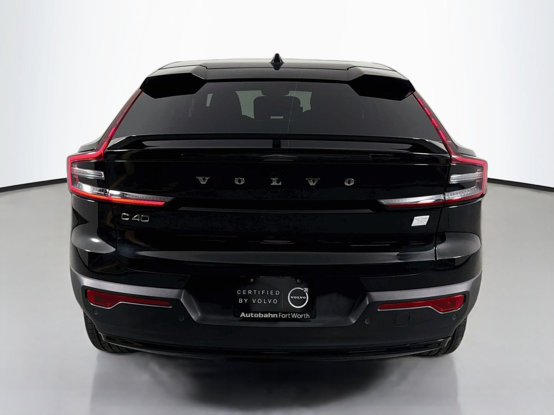 Certified 2023 Volvo C40 P8 Recharge Plus AWD/4WD image 7