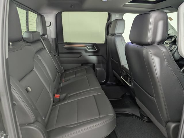 Used 2025 GMC Sierra 2500 Denali w/ Technology Package AWD/4WD image 25