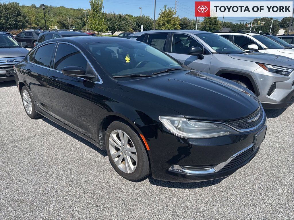 Used 2015 Chrysler 200 Limited w/ Convenience Group