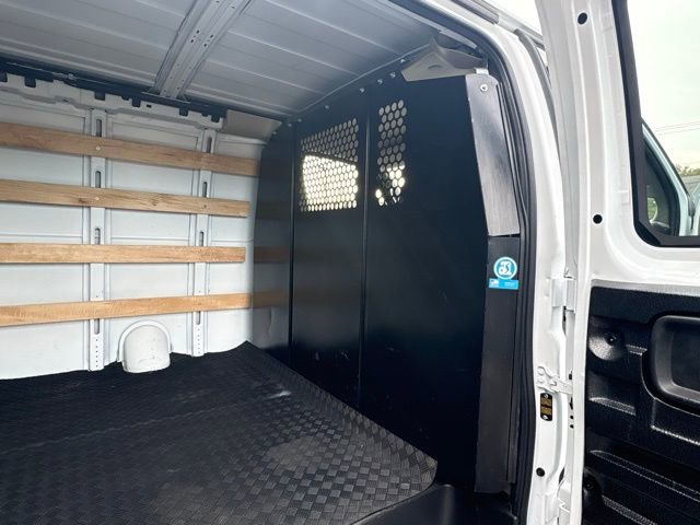 Used 2024 Chevrolet Express 2500 w/ Driver Convenience Package image 19