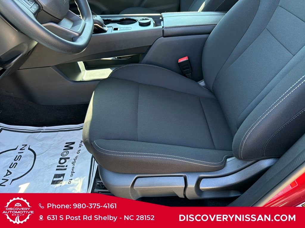 Certified 2025 Nissan Rogue S AWD/4WD image 12