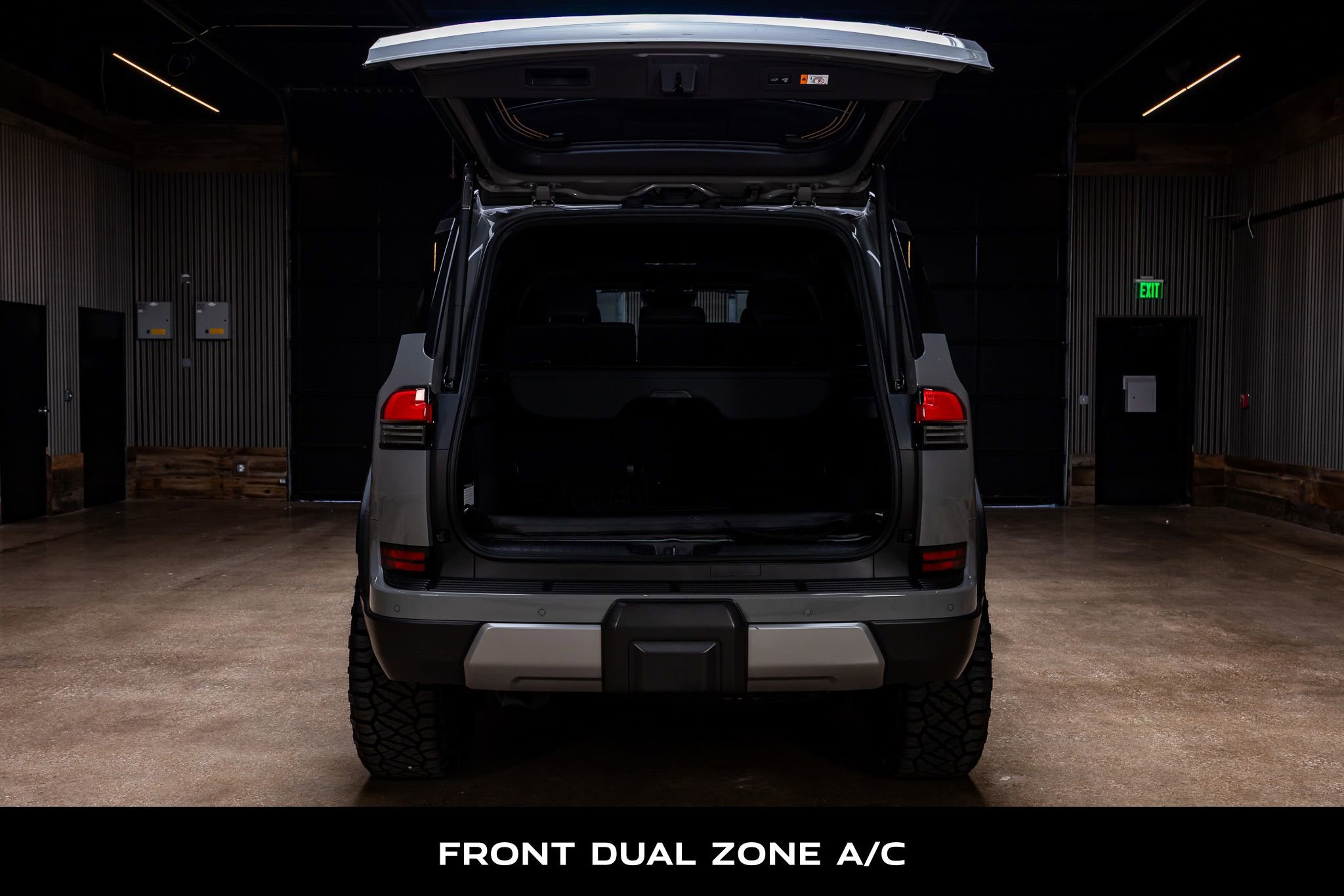 Used 2025 Lexus GX 550 550 Overtrail image 9